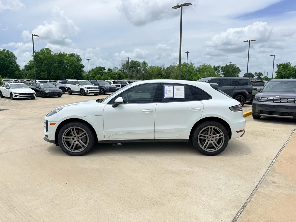 Used 2019 White Porsche S image 9