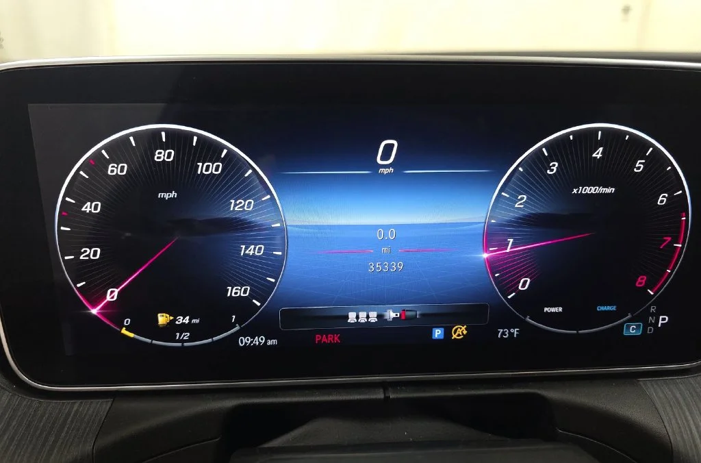 Certified Used 2023 Gray Mercedes-Benz C 300 image 6