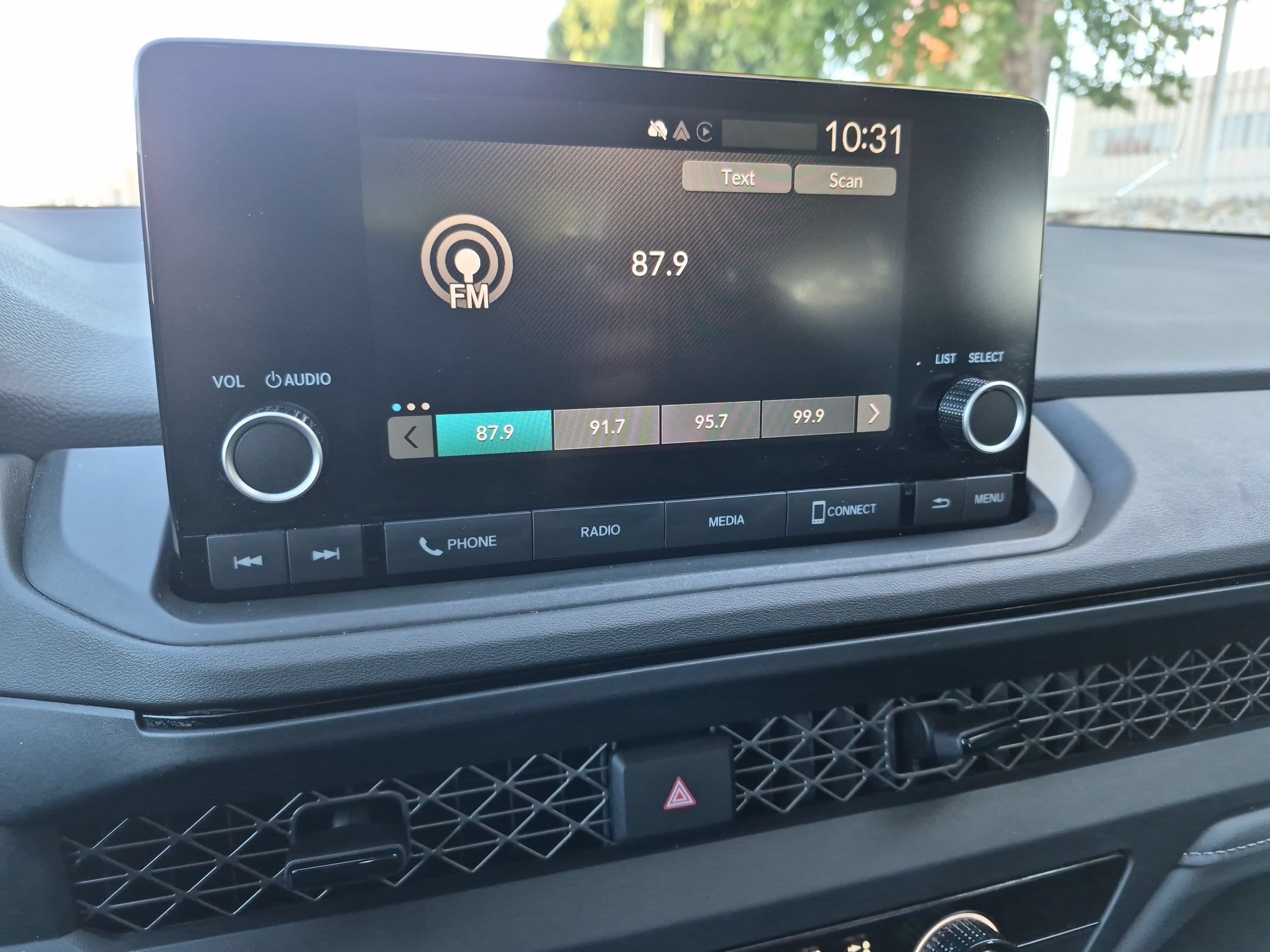 2024 Honda Accord LX - Photo 18