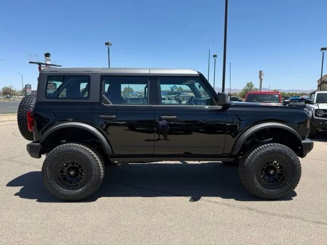 New 2025 Black Ford Base image 4