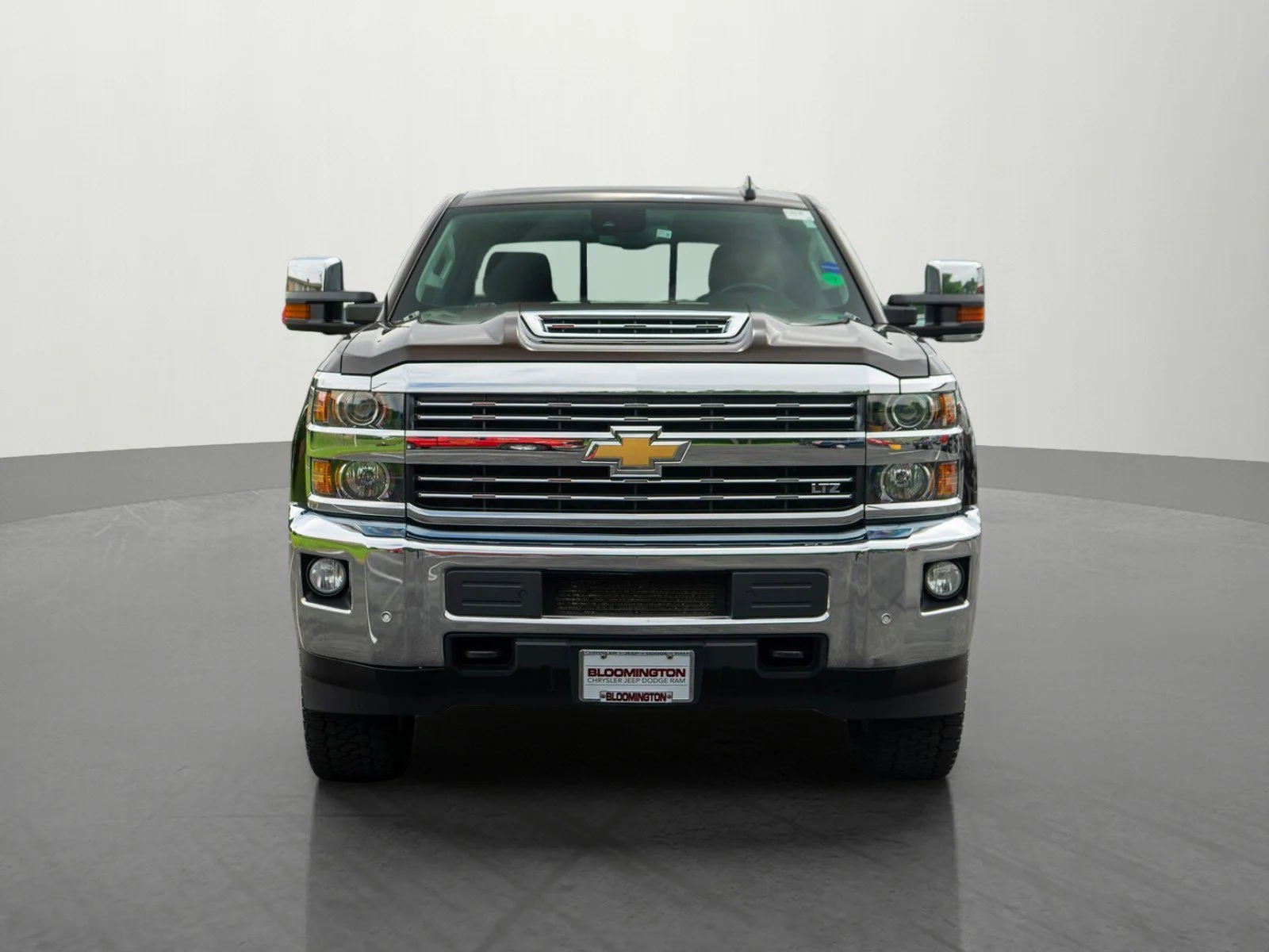 Used 2018 Chevrolet Silverado 2500HD LTZ with VIN 1GC1KWEY9JF129966 for sale in Minneapolis, Minnesota