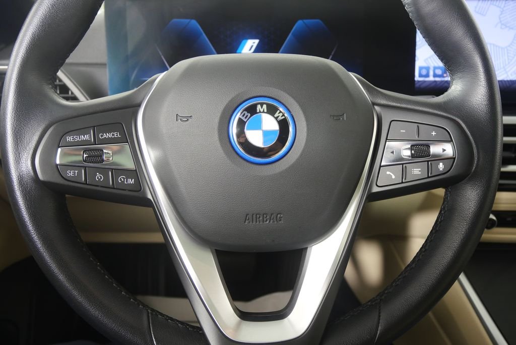 Certified Used 2023 Alpine White BMW eDrive35 image 18