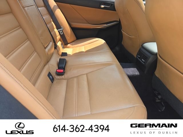Used 2014  Lexus 250 image 31