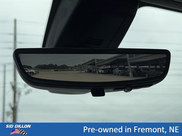 Used 2021 Summit White GMC Denali image 16