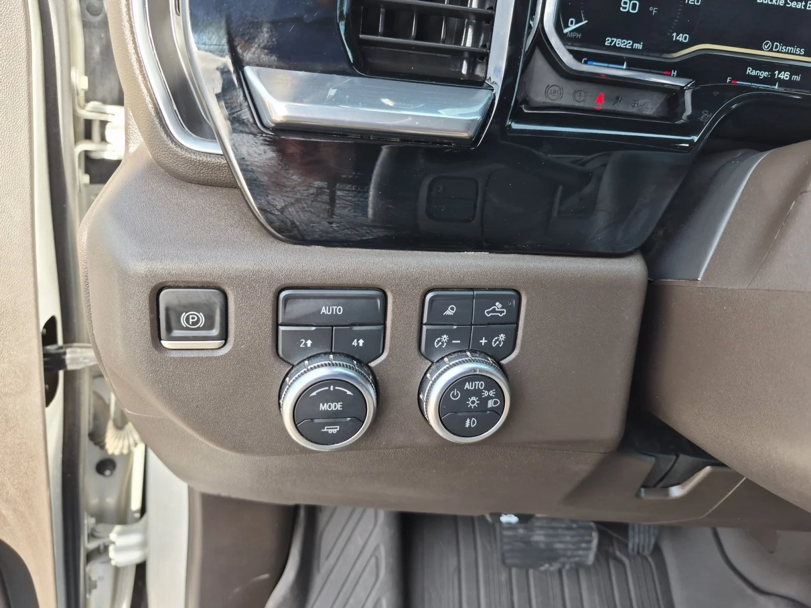 Used 2022 Quicksilver Metallic GMC SLT image 25