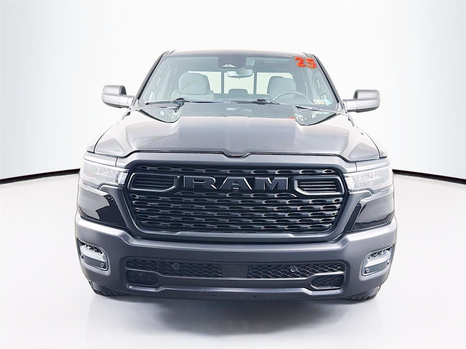 Used 2025  Ram Tradesman image 2