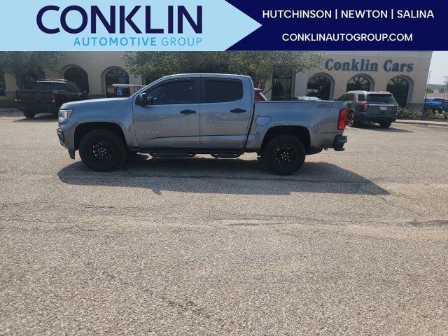 Used 2022 Gray Chevrolet Z71 image 1