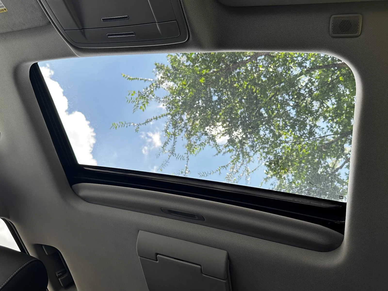 Used 2019 BLACK Chevrolet LT image 15