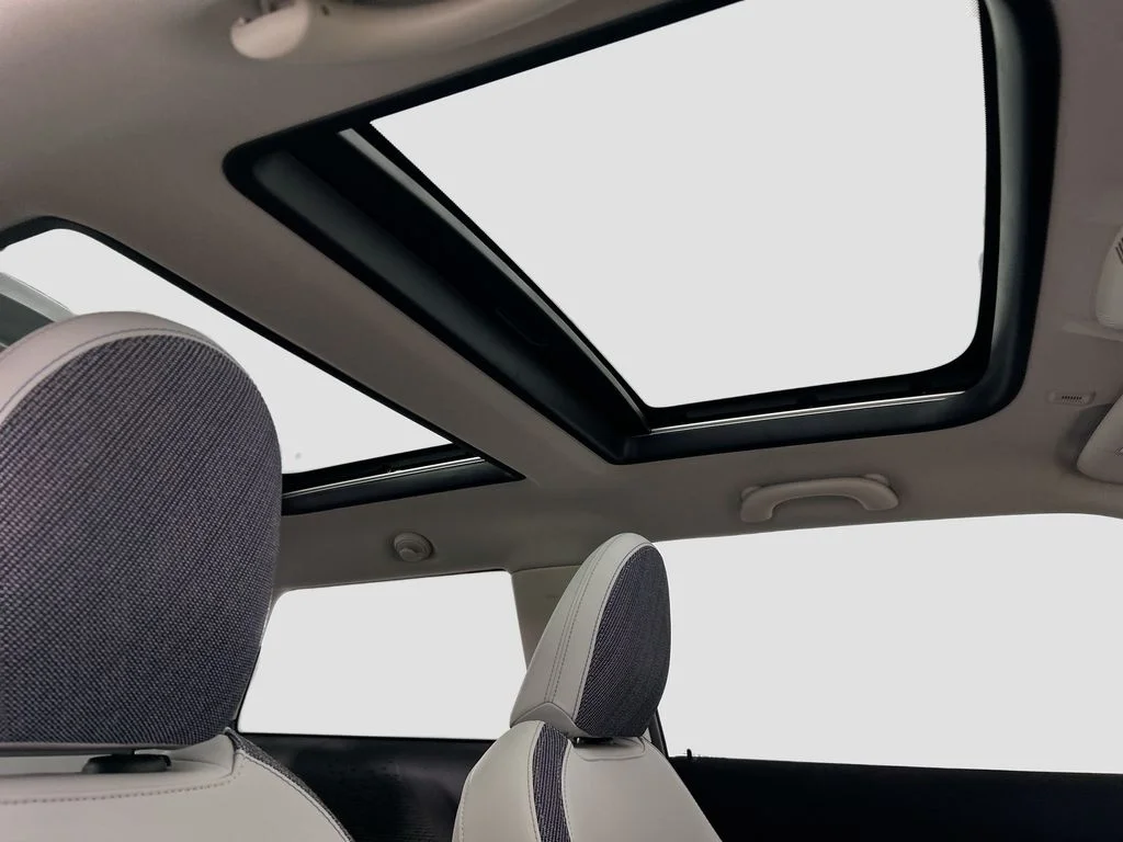 2026 MINI Hardtop 2 Door S - Photo 16