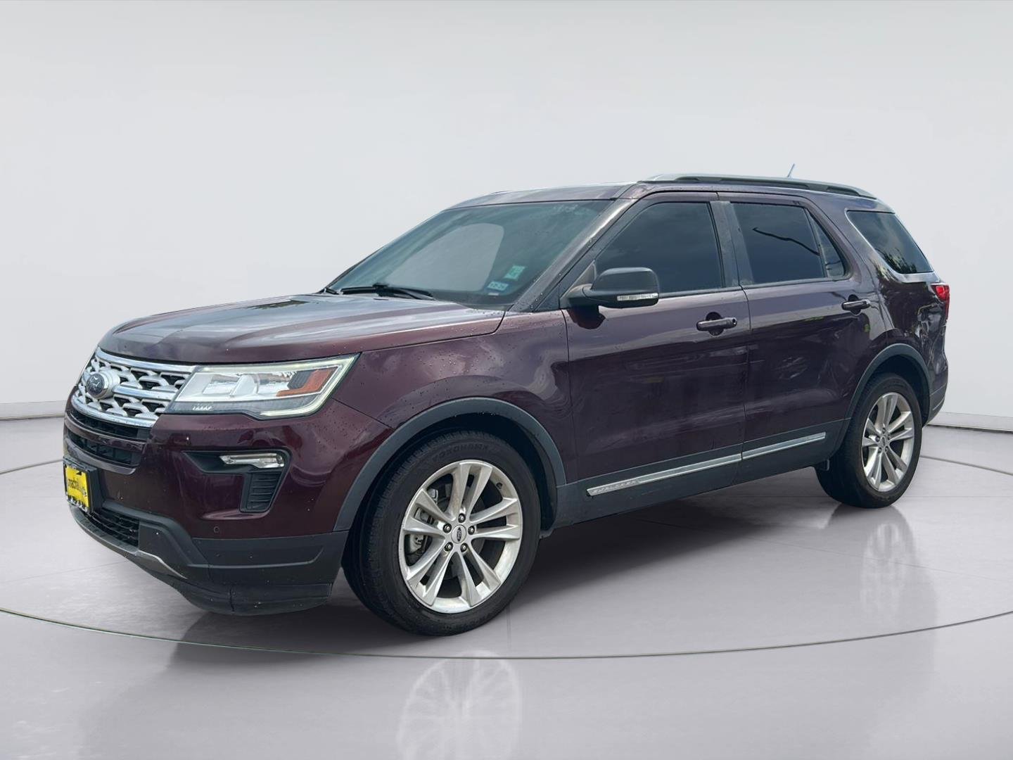 Used 2019 Burgundy Velvet Metallic Tinted Clearcoat Ford XLT image 1