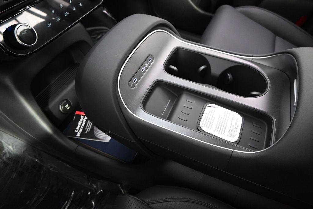 New 2026 White Pearl Hyundai SEL AWD image 31