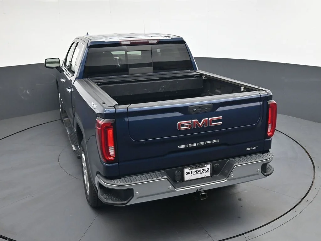 Used 2020 Blue GMC SLT image 37