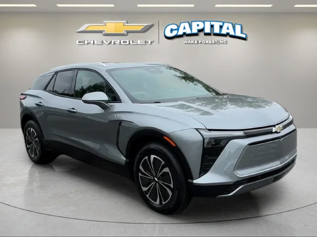 Used 2024 Gray Chevrolet LT image 7
