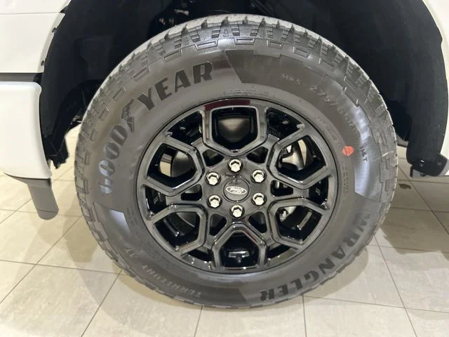 New 2026 White Ford XLT image 27