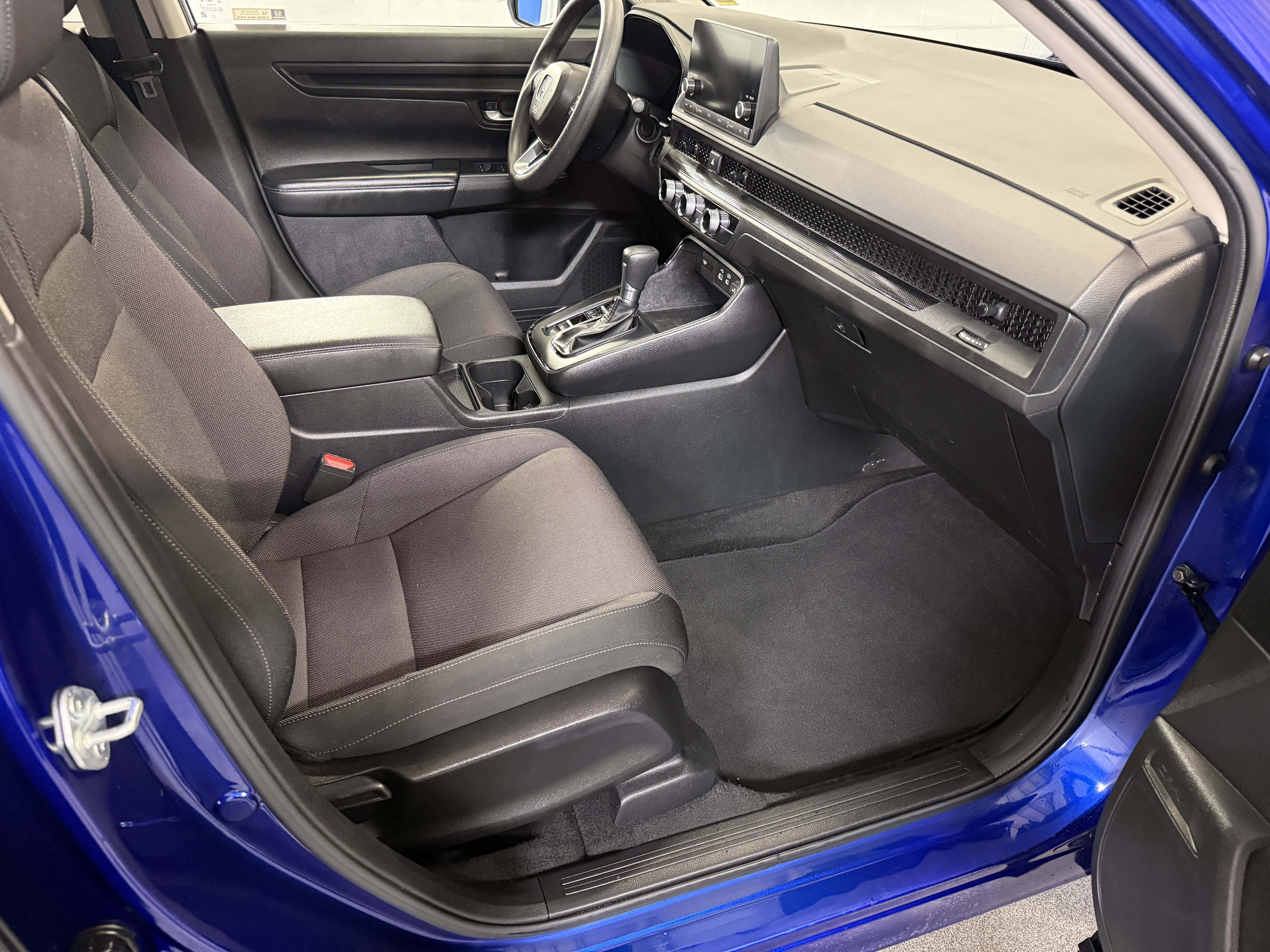 Used 2023 Canyon River Blue Metallic Honda EX image 24