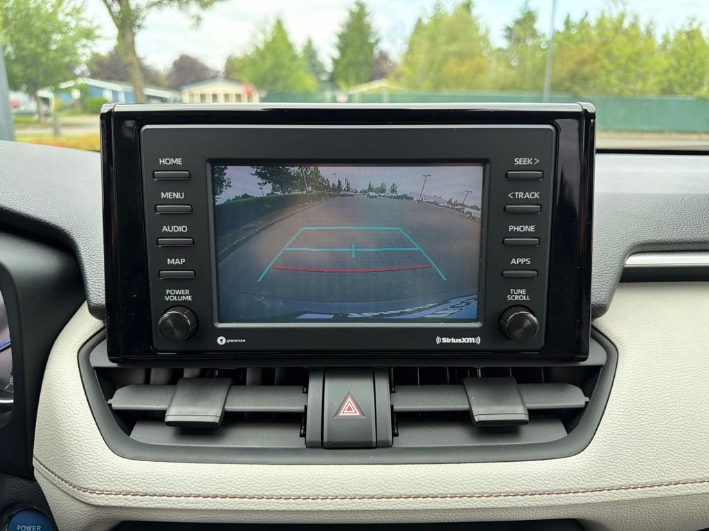 Used 2020 Silver Sky Metallic Toyota XLE image 29