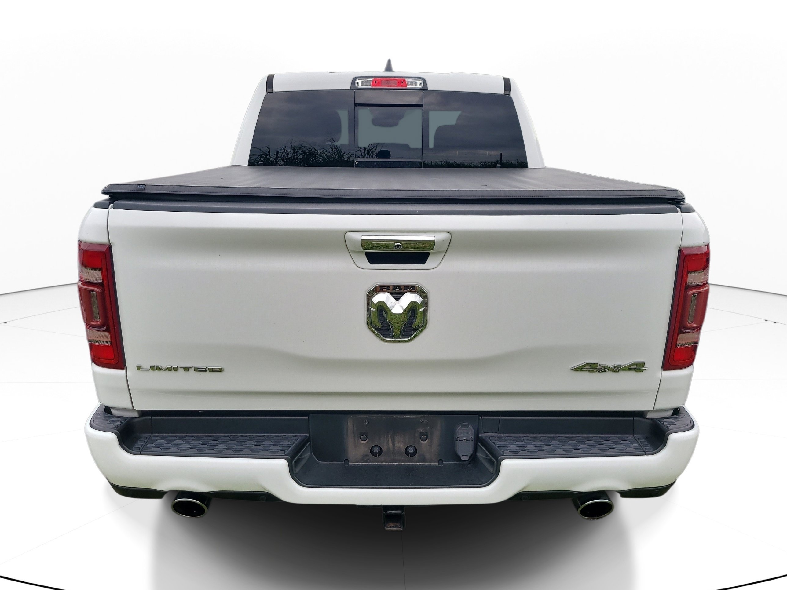 Used 2022 Bright White Clearcoat Ram Limited image 5