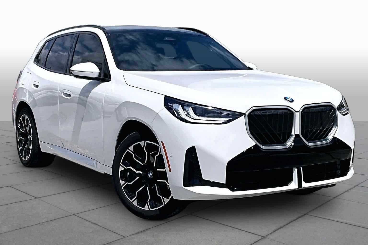 Used 2026 Alpine White BMW 30 xDrive image 2