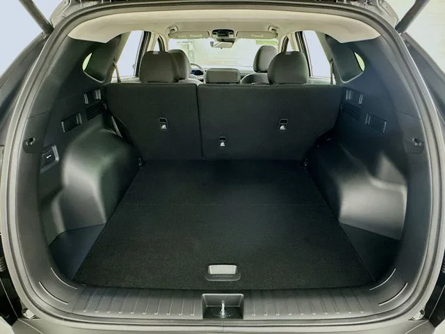New 2026 Hyundai TUCSON SEL