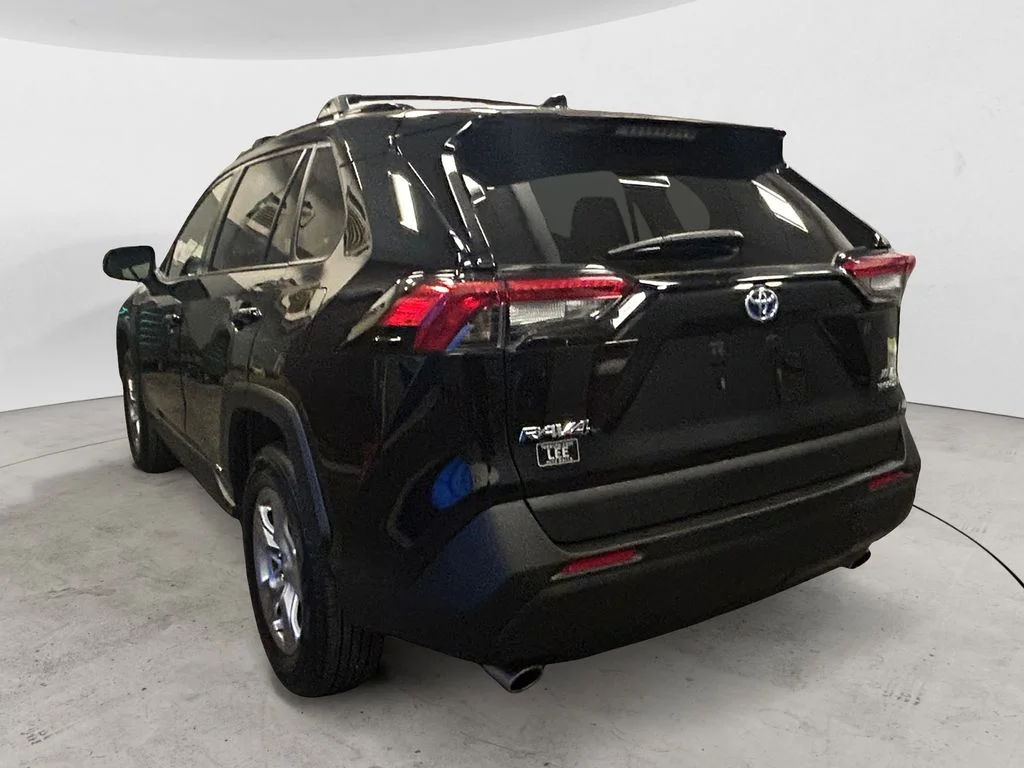 Used 2023 Midnight Black Toyota XLE image 3