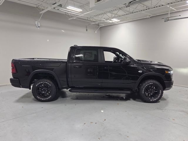 New 2026 Diamond Black Crystal Pearl-Coat Exterior Paint RAM Rebel image 15