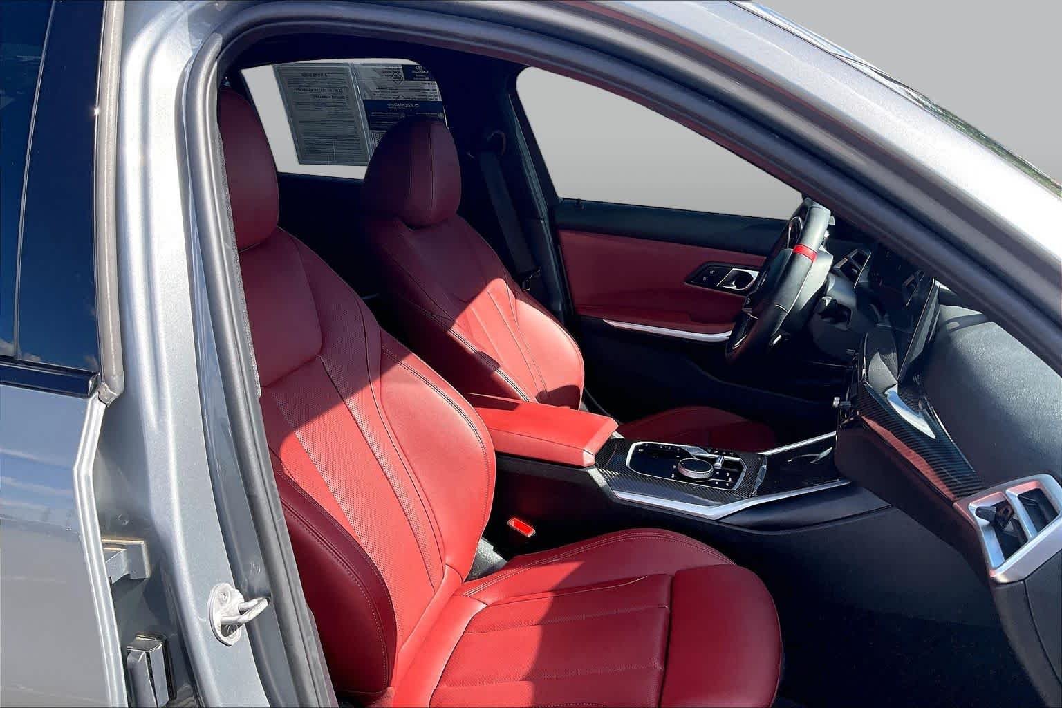Used 2025 Skyscraper Grey Metallic BMW M340i xDrive image 9