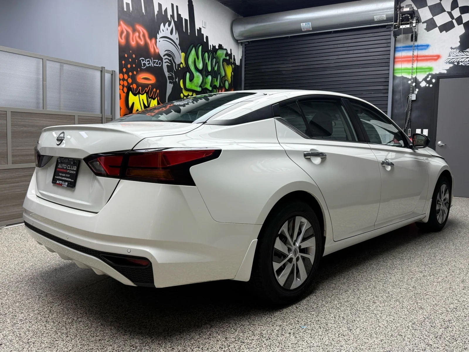 Used 2024 Glacier White (qak) Nissan 2.5 S image 6