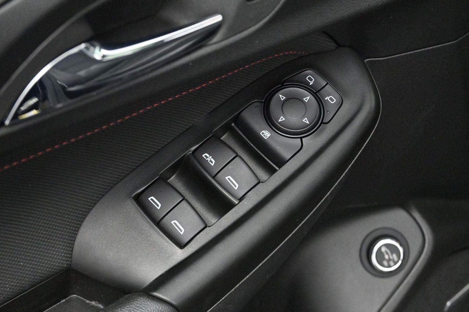 Used 2022 Mosaic Black Metallic Chevrolet RS image 10