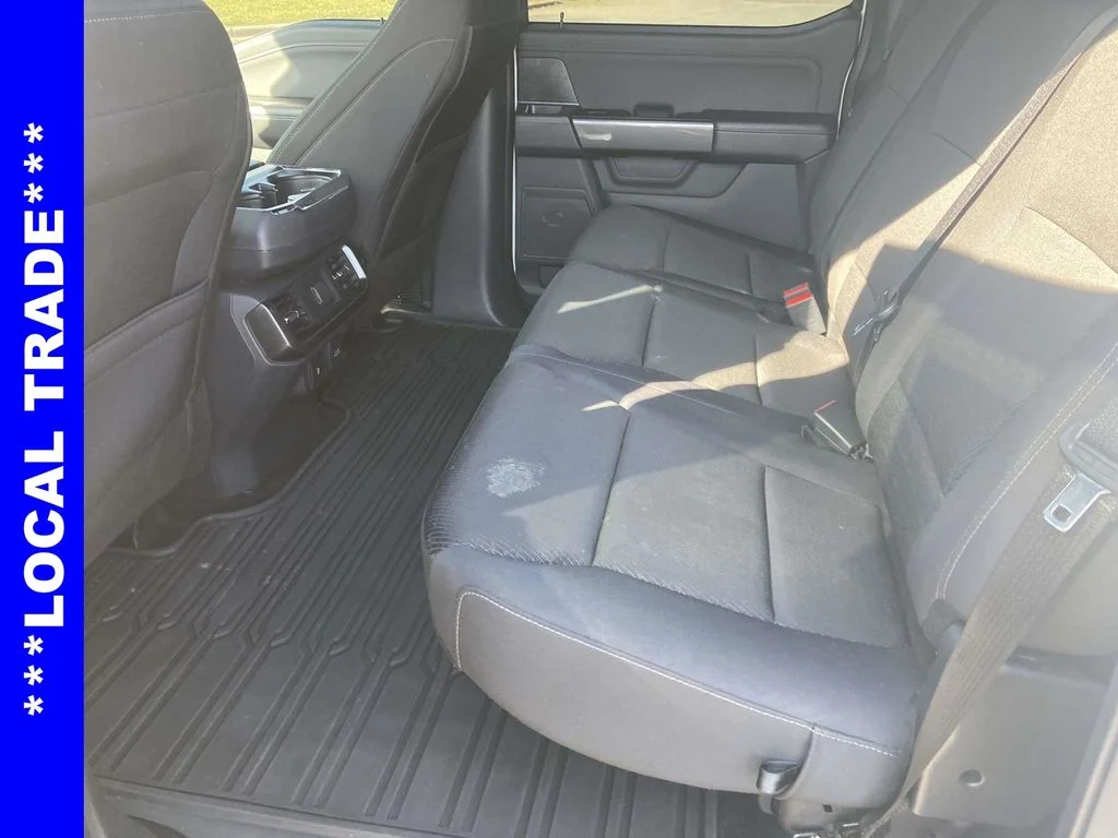 Used 2022 White Ford XLT image 12
