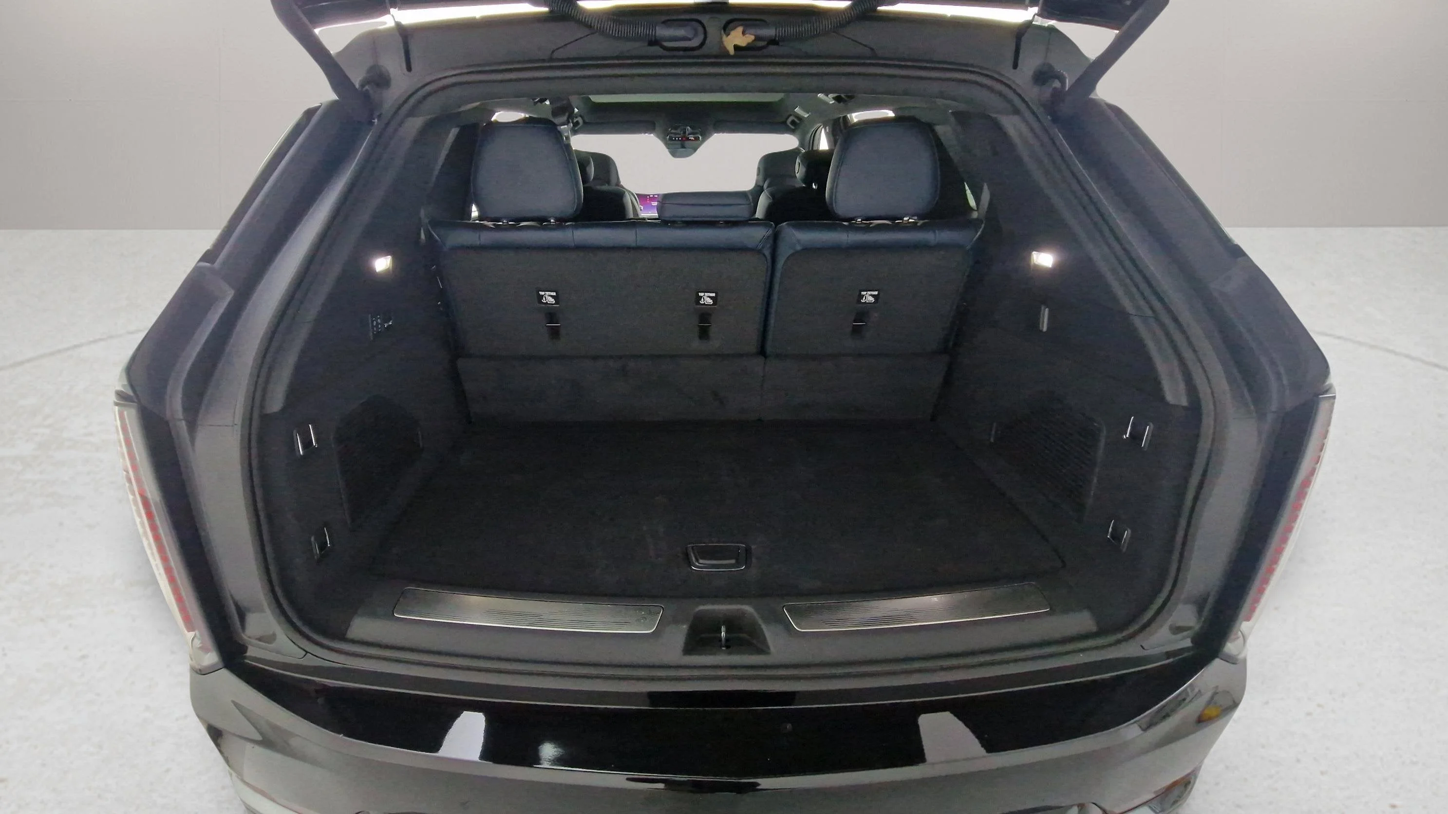 New 2025 Black Raven Cadillac Sport 2 image 75