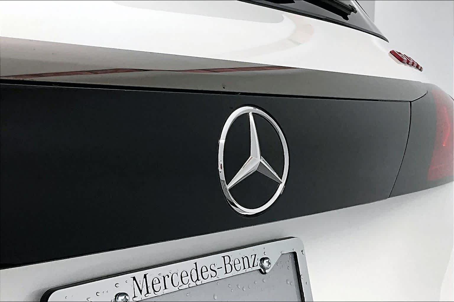 New 2027 Polar White Mercedes-Benz AMG® GLE 53e 4MATIC+ SUV image 22
