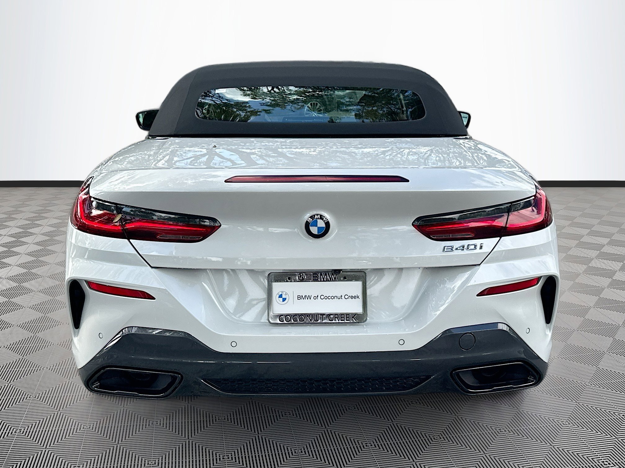 2026 BMW 8 Series 840i - Photo 5
