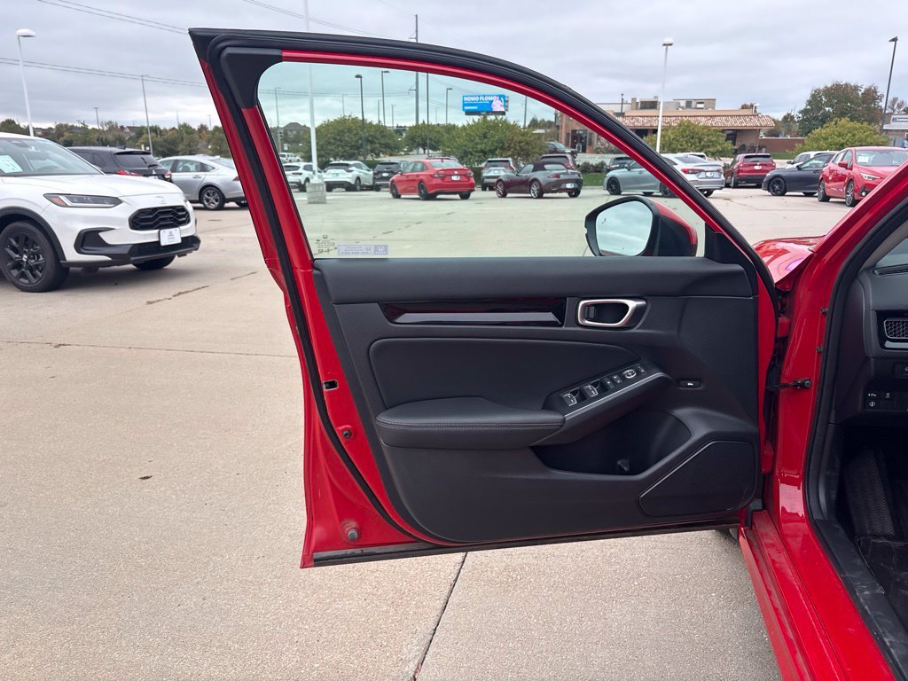 Certified Used 2024 Rallye Red Honda Touring image 52