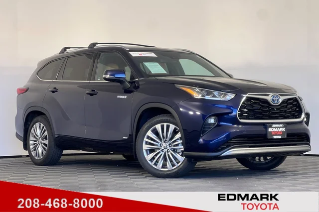 2021 Toyota Highlander Hybrid Platinum