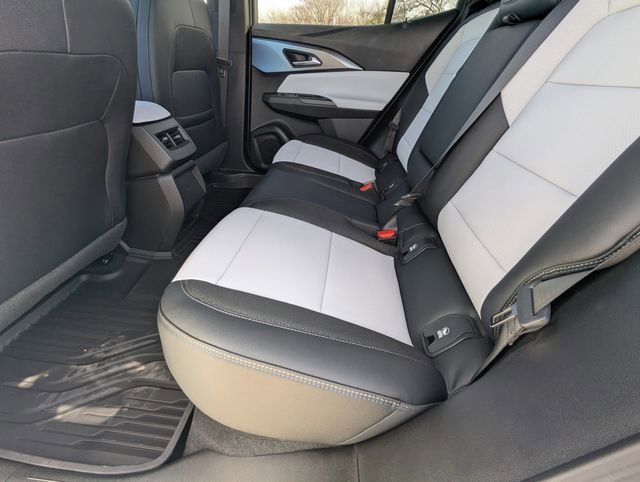 New 2026 Summit White Chevrolet LT image 7