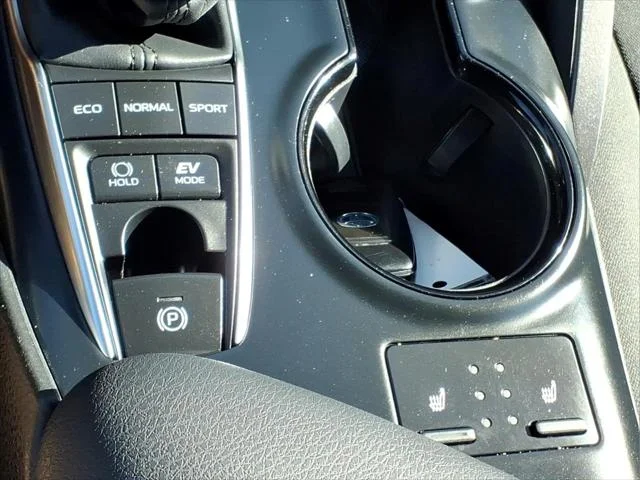 Certified Used 2019 ICE CAP Toyota  image 17