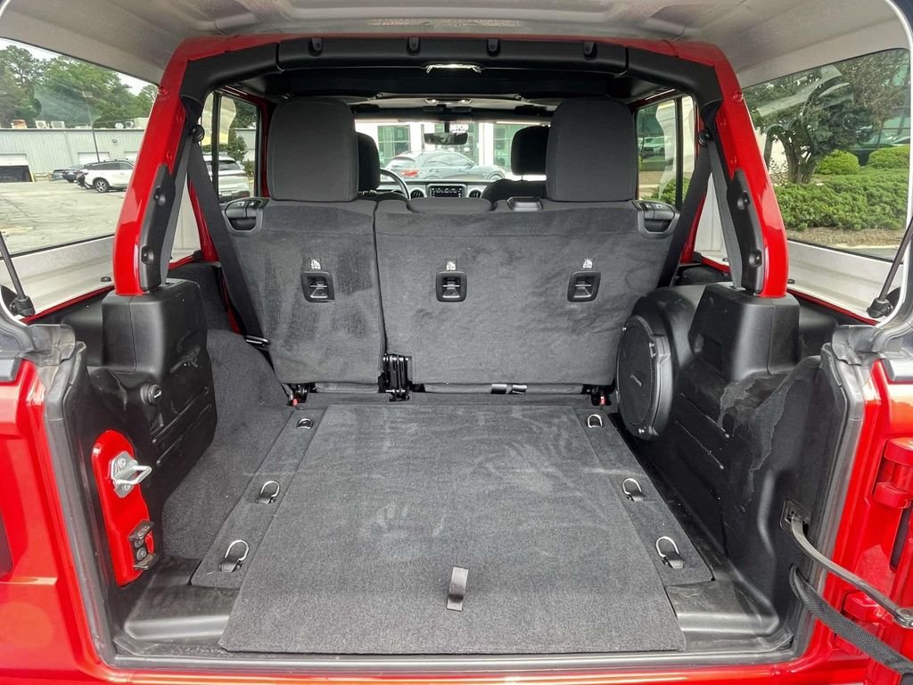 Used 2021 Red Jeep Unlimited Sport image 8