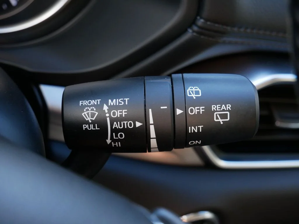 Used 2021 Blue Mazda Touring image 20