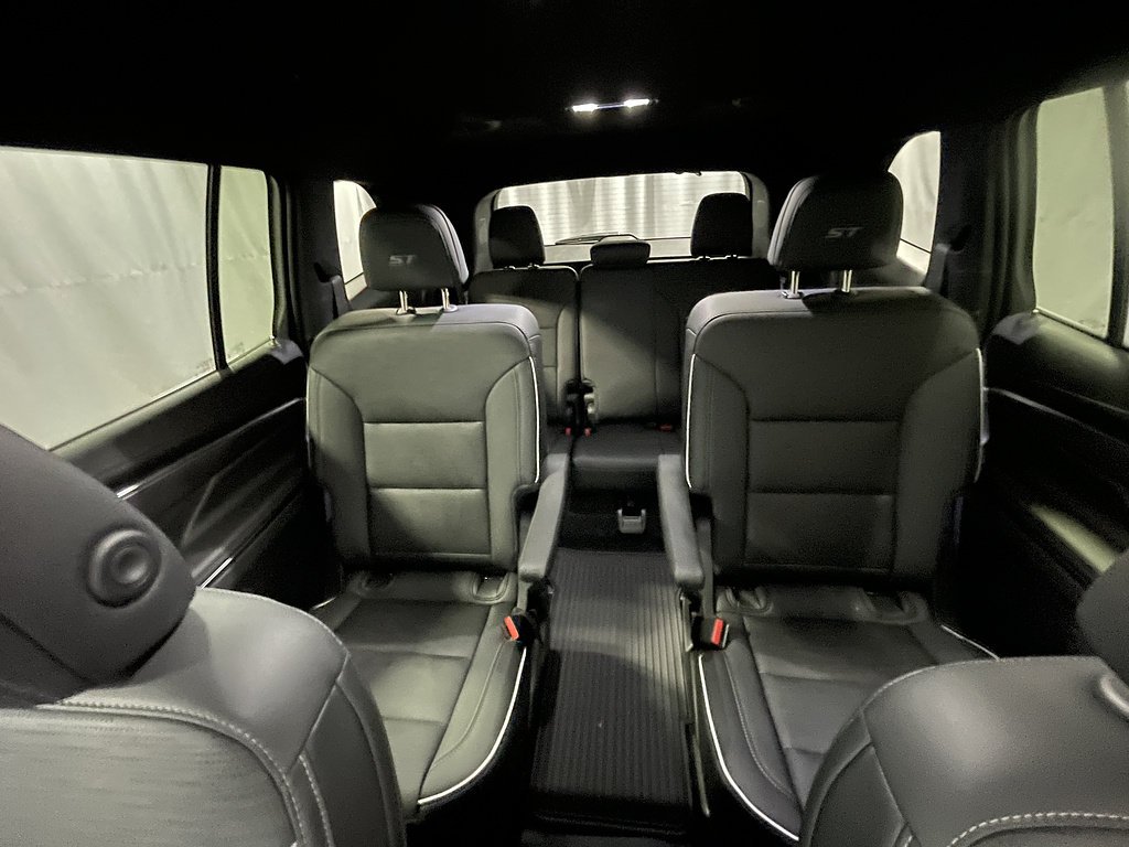 2026 Buick Enclave Sport Touring - Photo 17