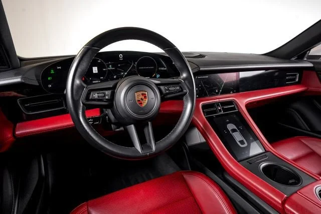 Used 2024 White Porsche  image 29
