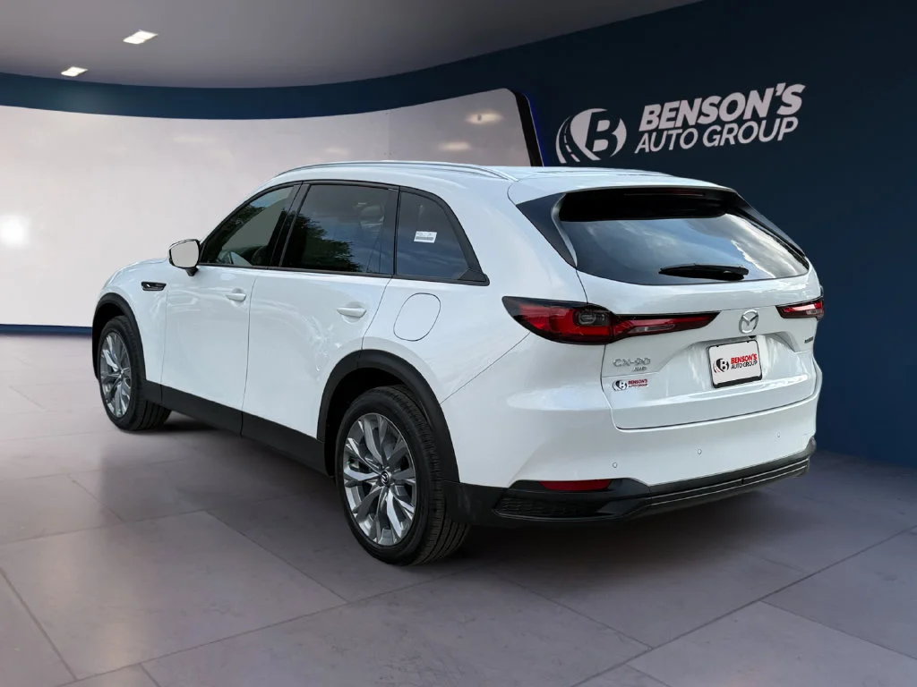 New 2026 White Mazda 3.3 Turbo Preferred image 3