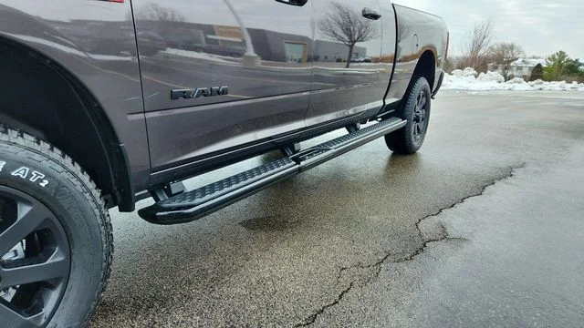New 2026 Granite Crystal Metallic Clear-Coat Exterior Paint RAM Laramie image 11