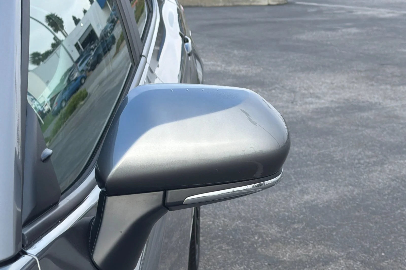 Used 2025  Toyota SE image 43