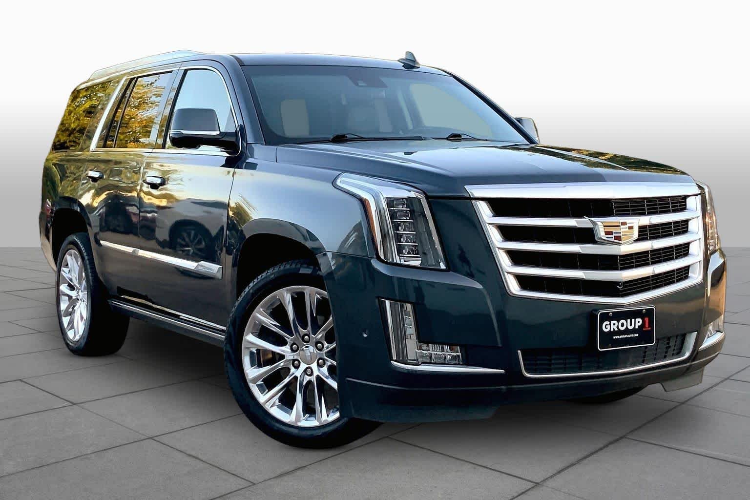 Used 2020 Shadow Metallic Cadillac Premium Luxury image 3