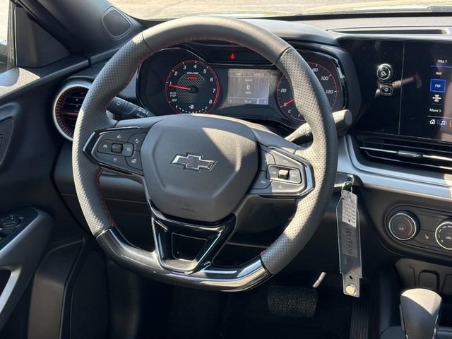 2026 Chevrolet Trax RS - Photo 7