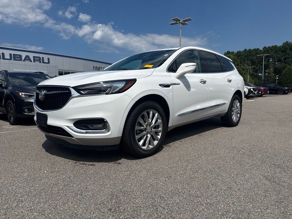 Used 2021 White Buick Essence image 1