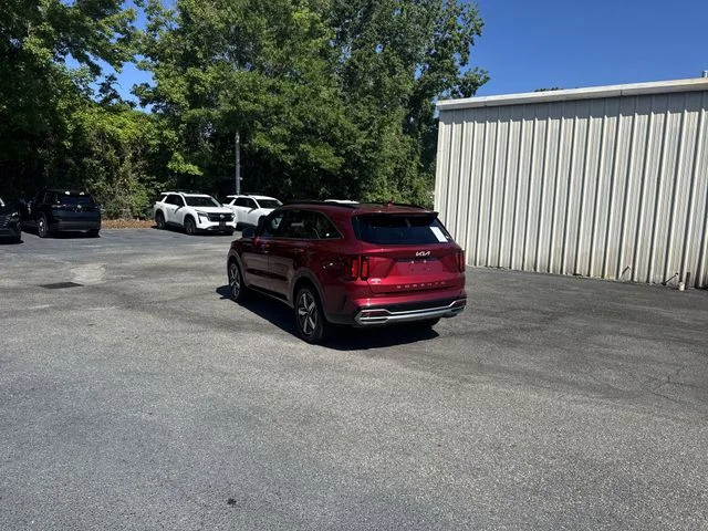 Used 2022 Red Kia S image 7