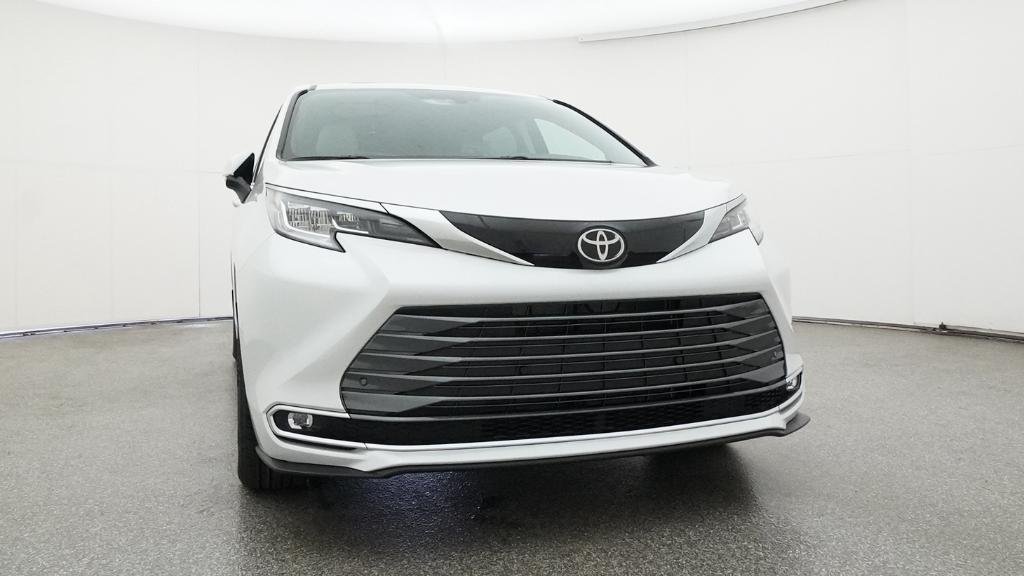 New 2026 Wind Chill Pearl Toyota Limited image 12