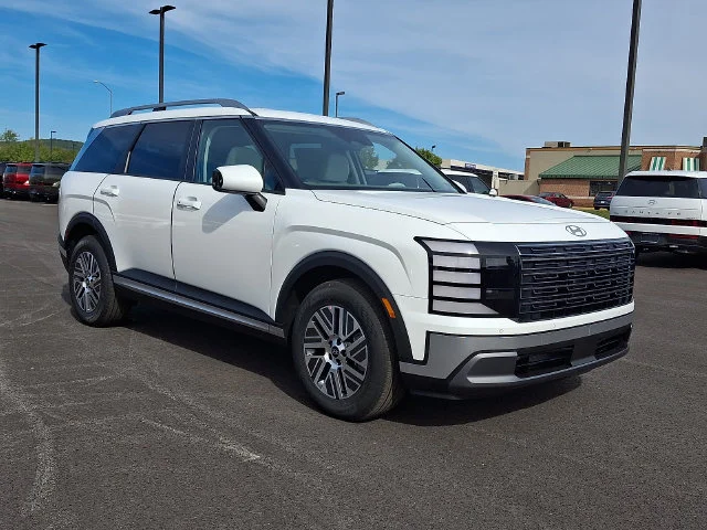New 2027 White Hyundai SEL image 1