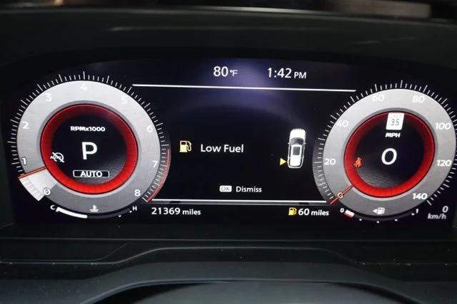 Used 2023 Gray Nissan Platinum image 24